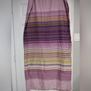 Ikea Twin duvet cover and one pillowcase.